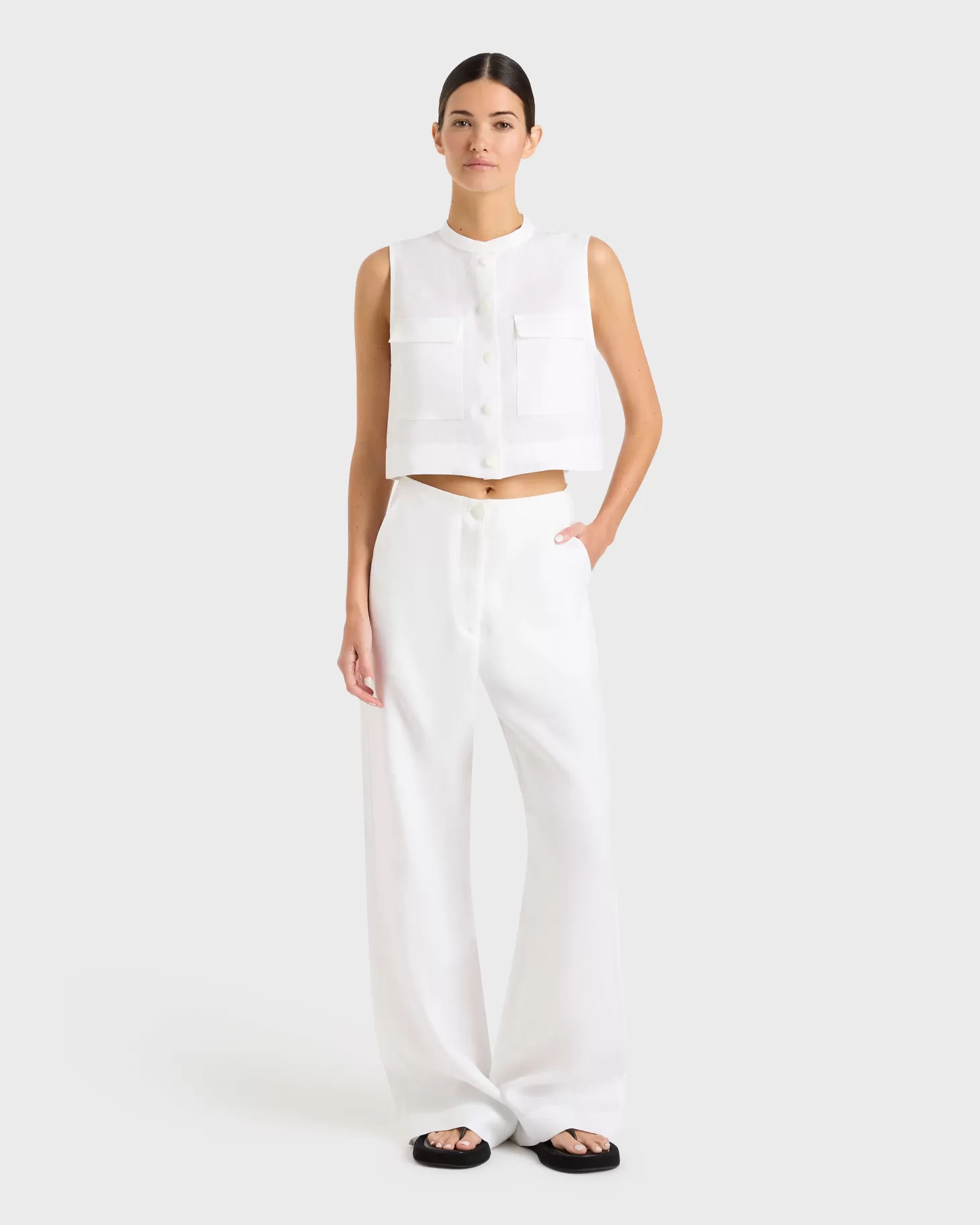 Tops<BONDI BORN DELPHI ORGANIC LINEN UTILITY TOP White
