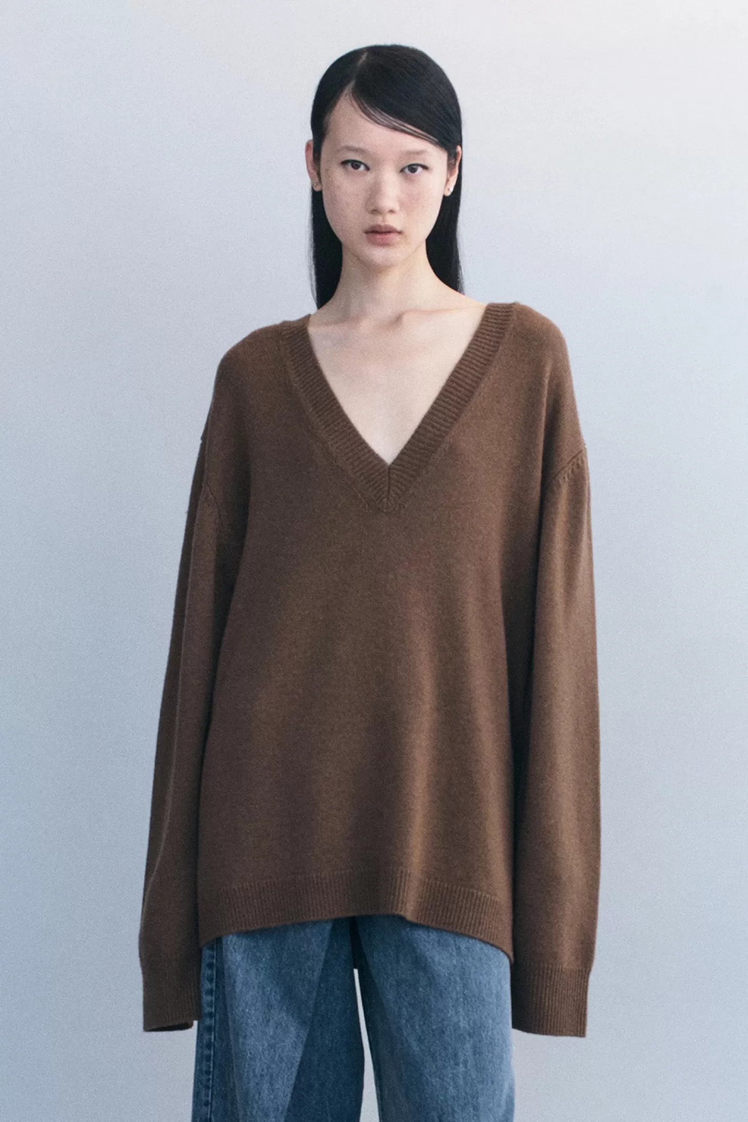 Knitwear<COURTNEY ZHENG ELVA V-NECK CASHMERE WOOL SWEATER Khaki