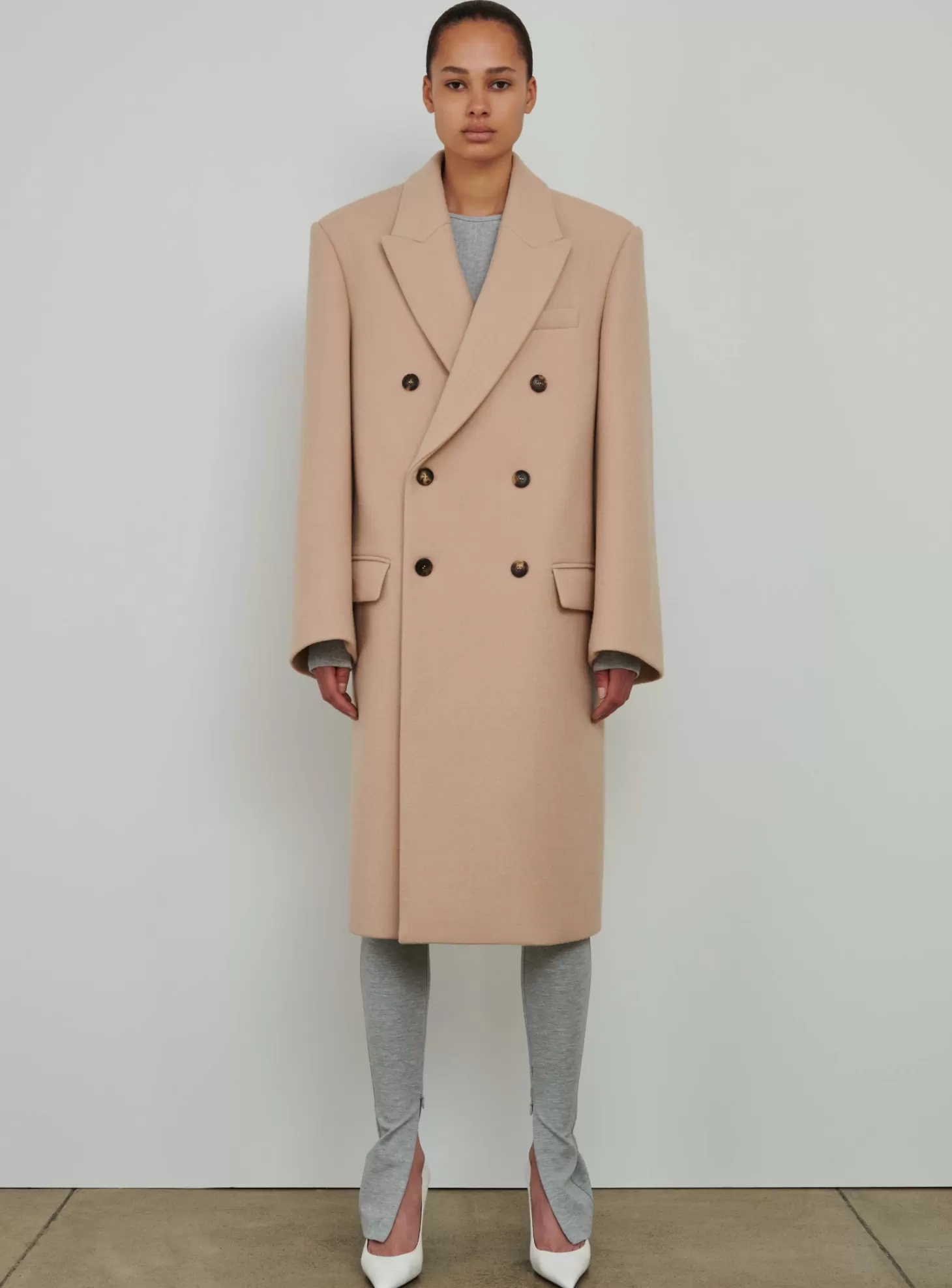 Coats<WARDROBE.NYC HB COAT Biscuit