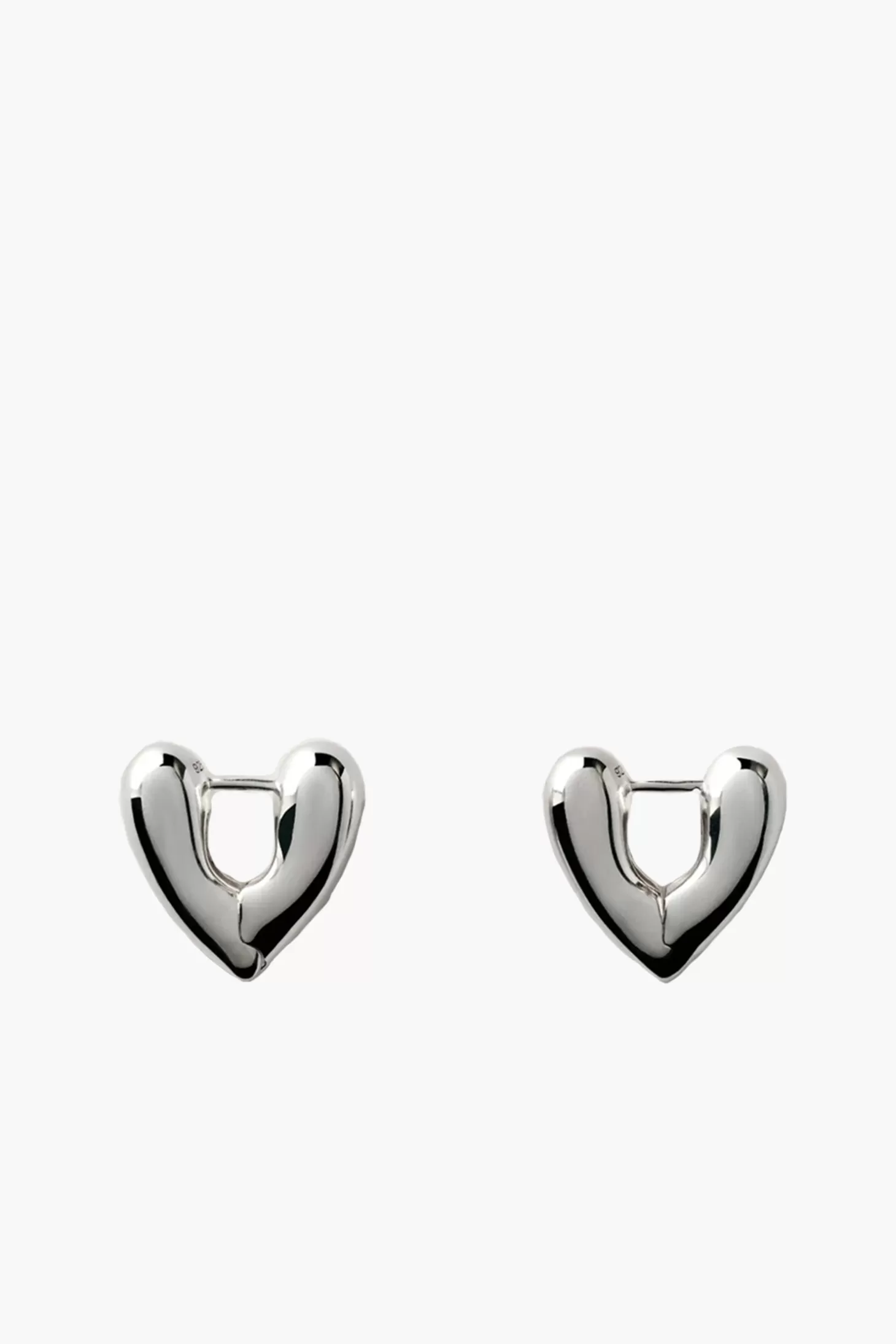 Jewellery<ANNIKA INEZ HEART HOOPS - SMALL