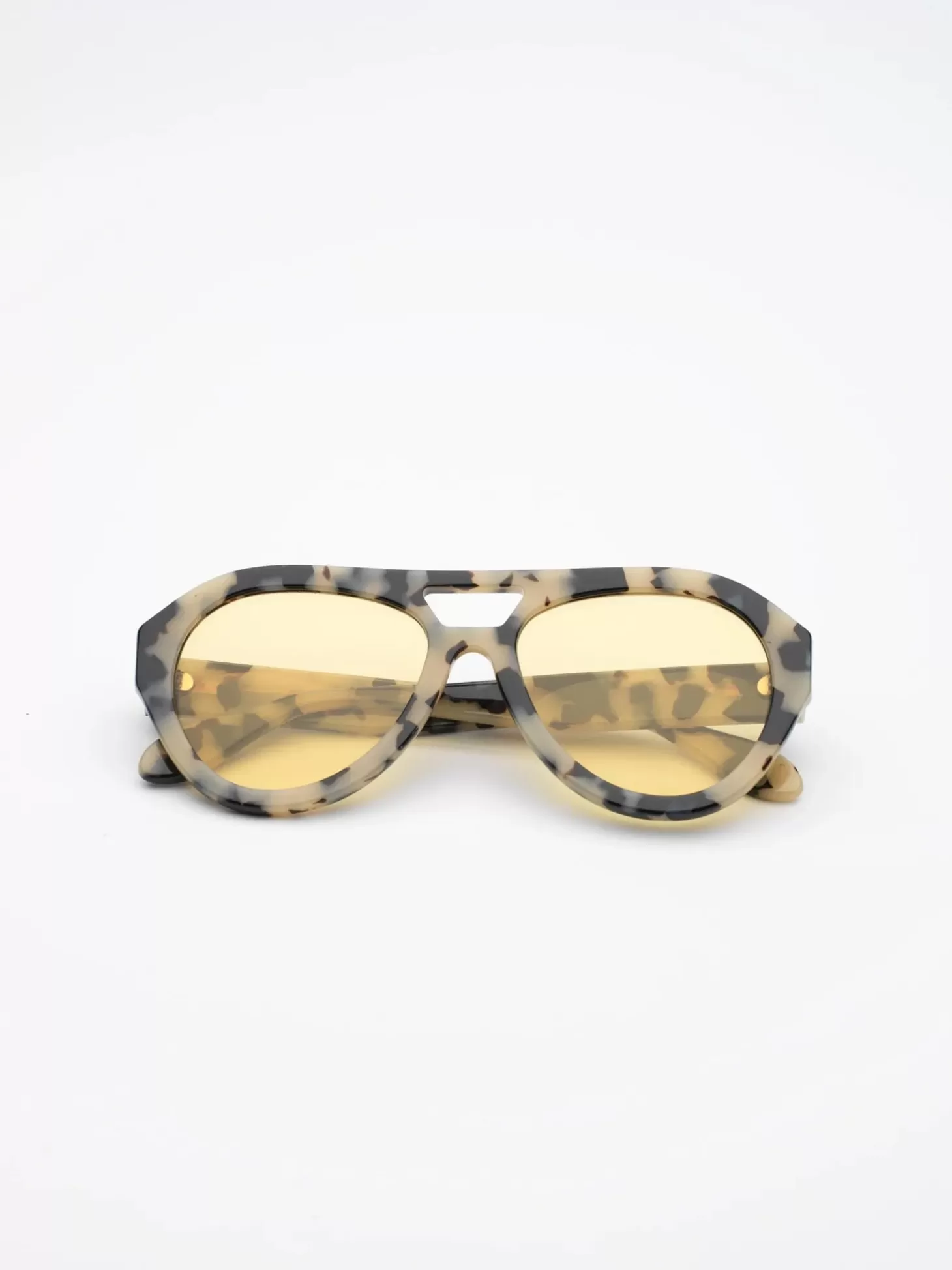 Sunglasses<EDERA EYEWEAR JULIET SUNGLASSES