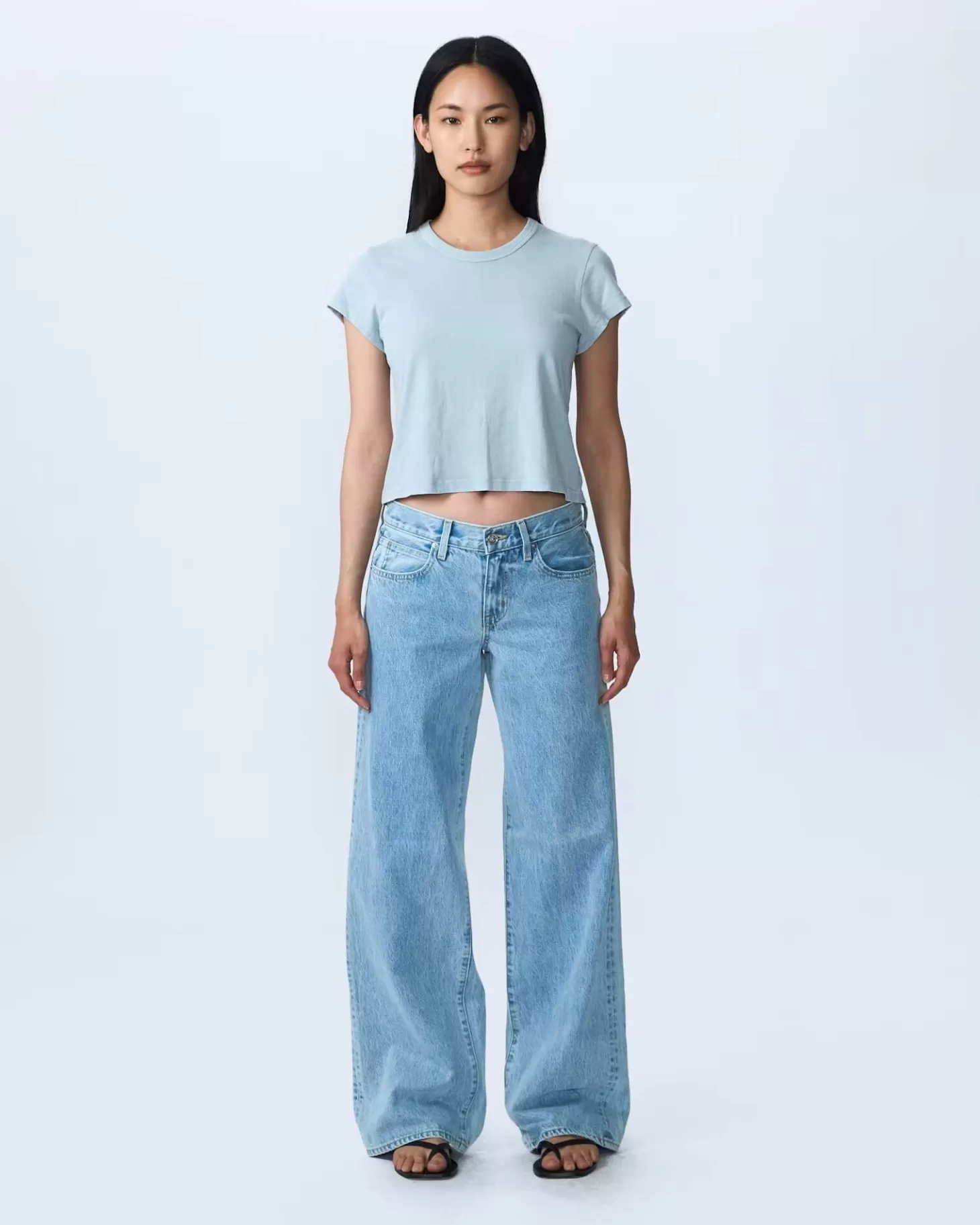 Denim<SLVRLAKE MICA LOW RISE WIDE LEG JEAN