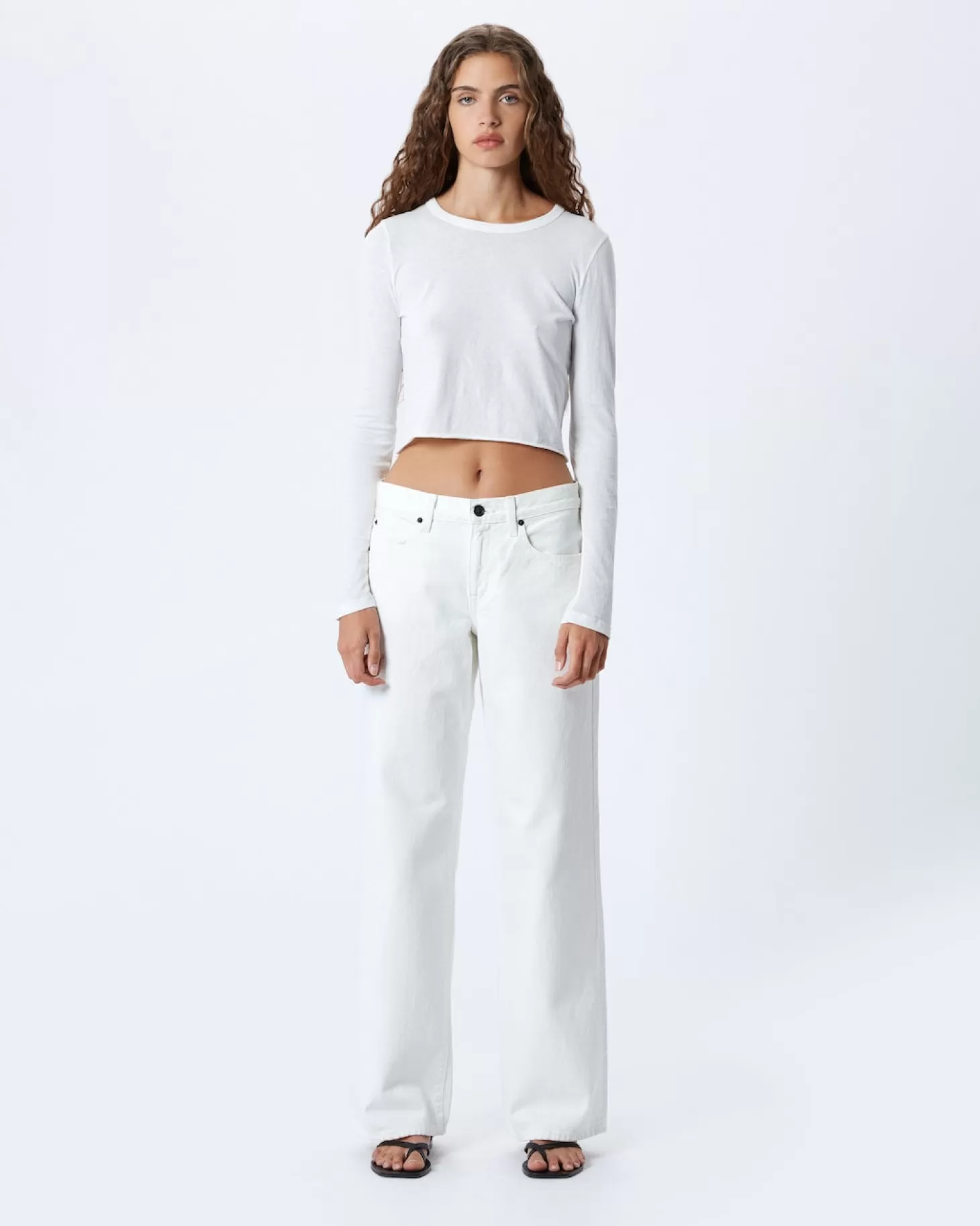 Denim<SLVRLAKE MICA LOW RISE WIDE LEG JEAN