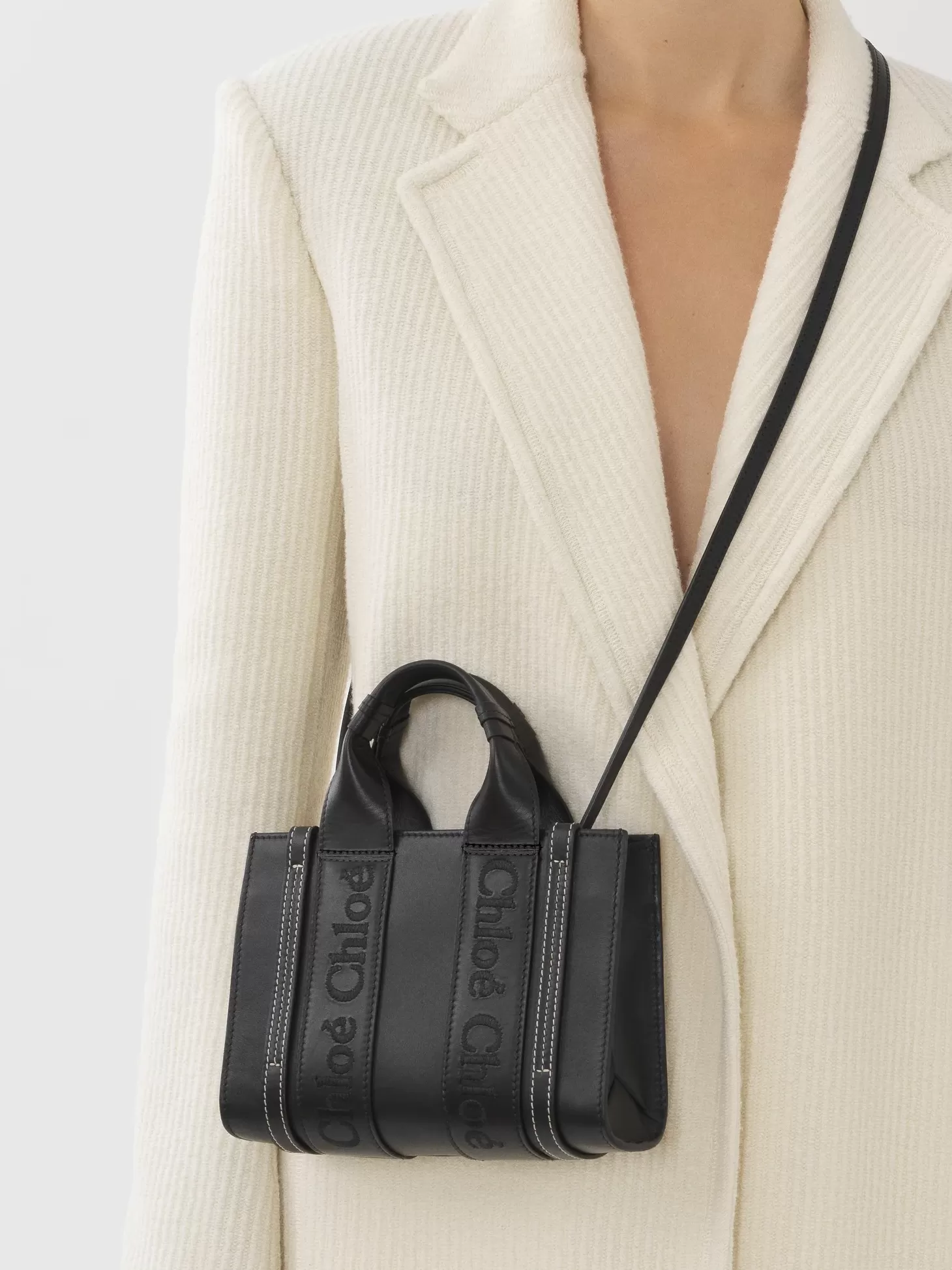 Cross Body<CHLOÉ WOODY MINI LEATHER TOTE WITH STRAP Black